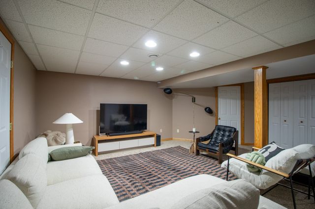 3710 BUCKTHORN Drive, Erie, PA 16506