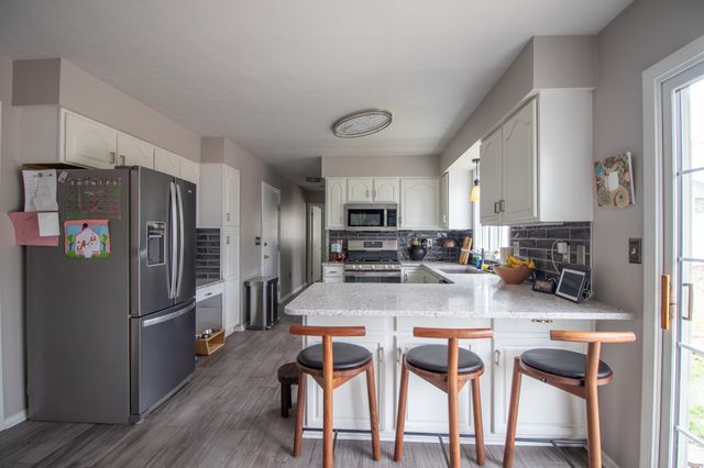 3710 BUCKTHORN Drive, Erie, PA 16506