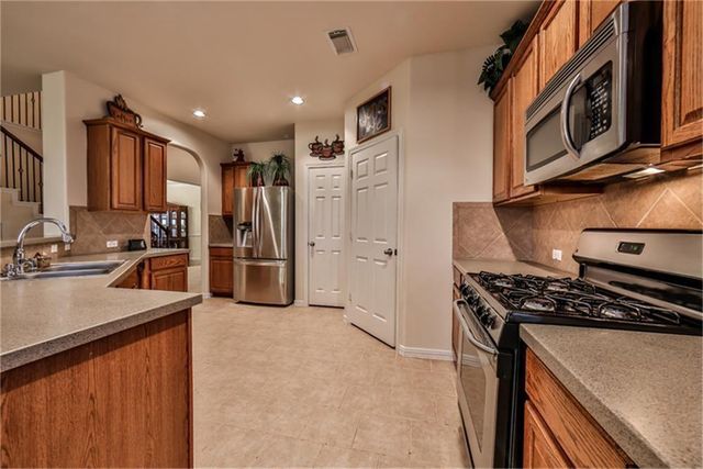 4502 Aspen Leaf Lane, Humble, TX 77396