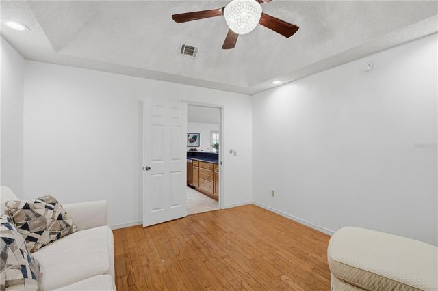 7141 WOODED VILLAGE LANE, Orlando, FL 32835