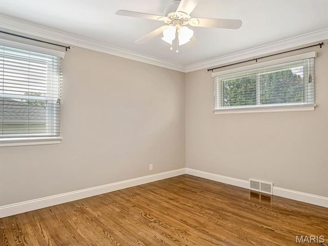 3608 Apple Orchard Lane, St Louis, MO 63125