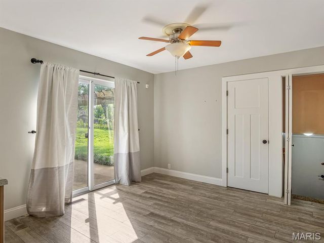 3608 Apple Orchard Lane, St Louis, MO 63125