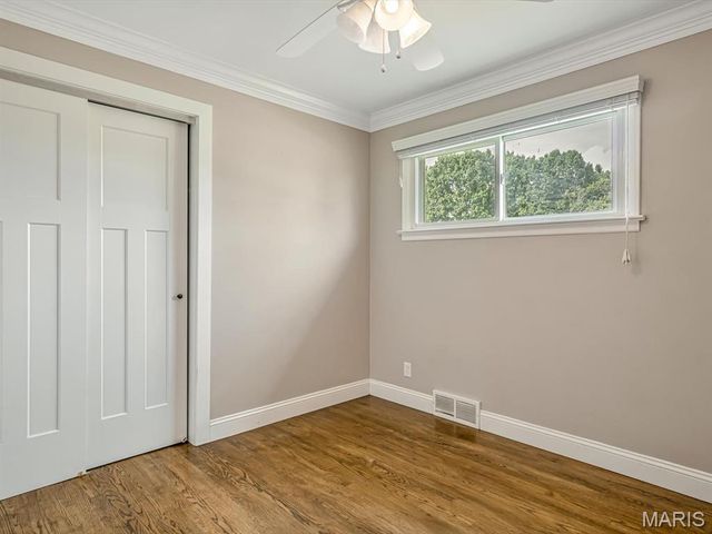 3608 Apple Orchard Lane, St Louis, MO 63125