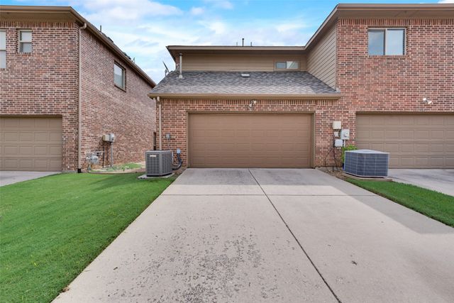 4281 Comanche Drive, Carrollton, TX 75010