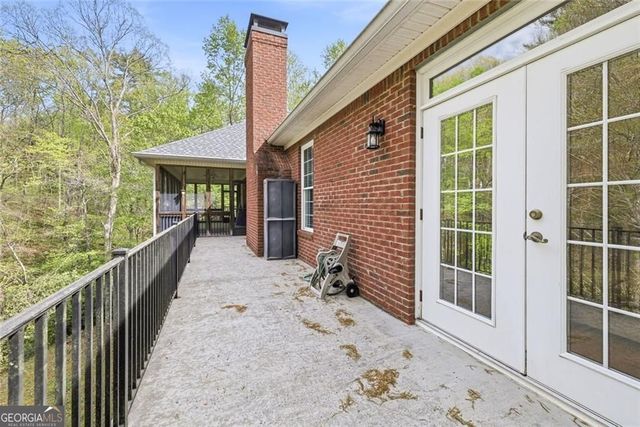 257 Foothills Drive, Cleveland, GA 30528
