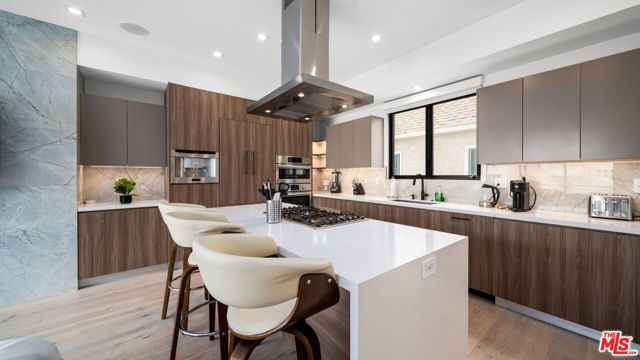 2435 S Penmar Avenue, Venice (los Angeles), CA 90291