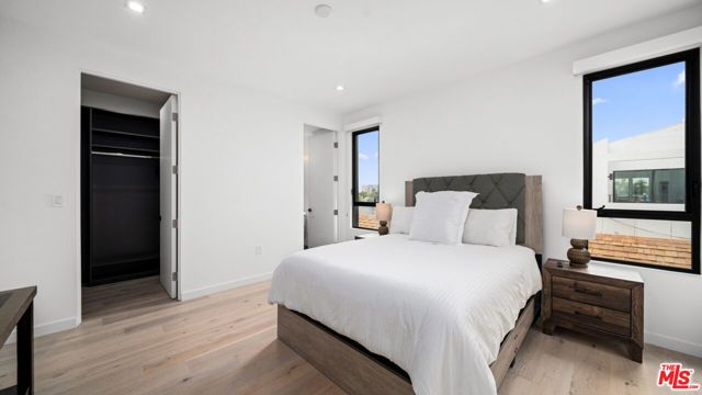 2435 S Penmar Avenue, Venice (los Angeles), CA 90291