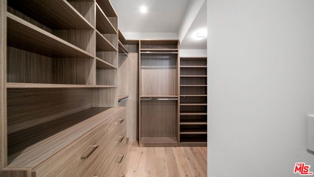 2435 S Penmar Avenue, Venice (los Angeles), CA 90291