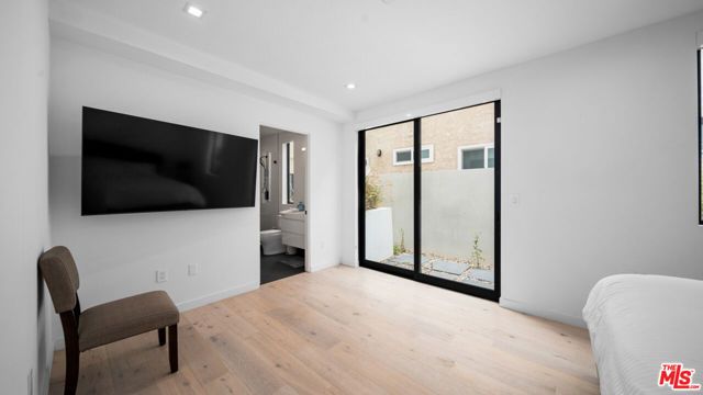 2435 S Penmar Avenue, Venice (los Angeles), CA 90291