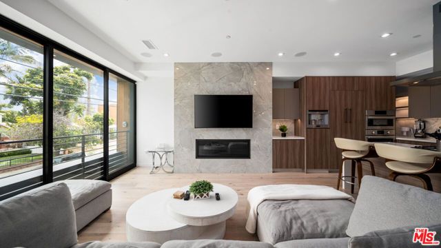 2435 S Penmar Avenue, Venice (los Angeles), CA 90291