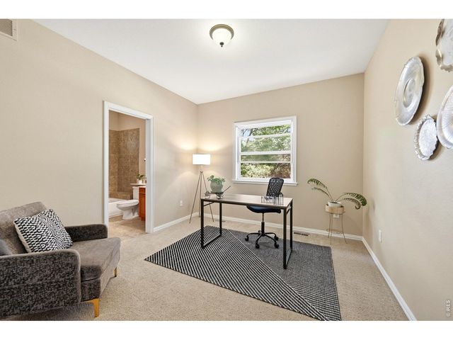 3208 Mariner Ln, Longmont, CO 80503
