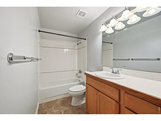 3208 Mariner Ln, Longmont, CO 80503
