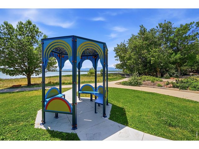 3208 Mariner Ln, Longmont, CO 80503