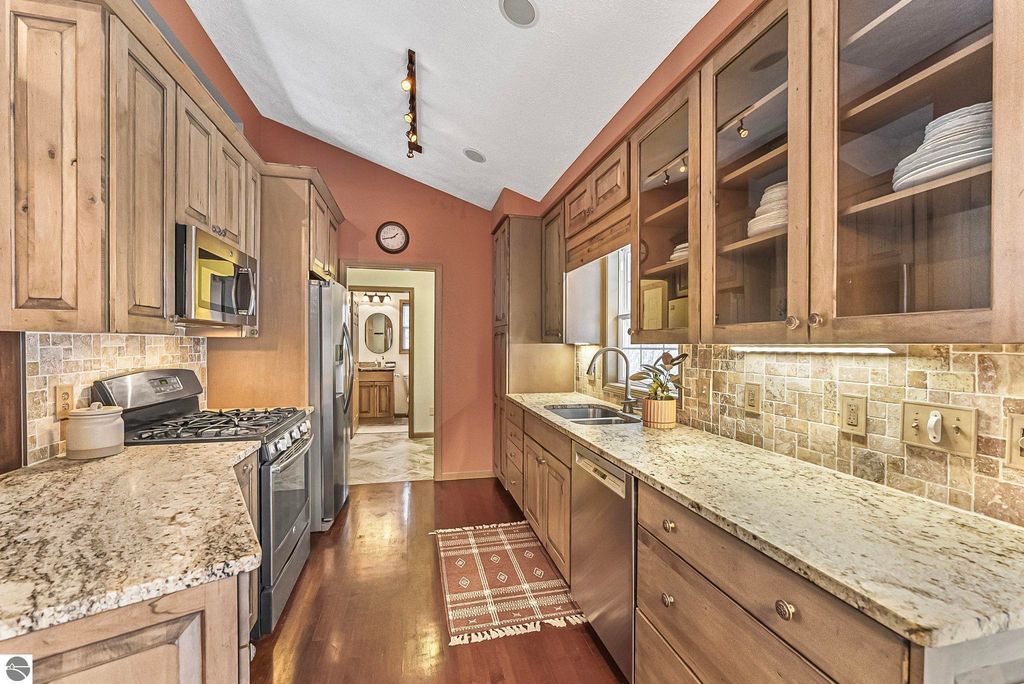 Image 17 of property listing at 9685 Woodys Run, Traverse City, MI 49684