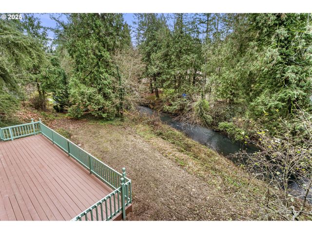 6647 Se 122ND Ave, Portland, OR 97236