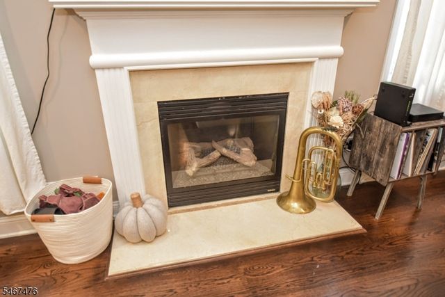 31 Barrister St, Clifton City, NJ 07013