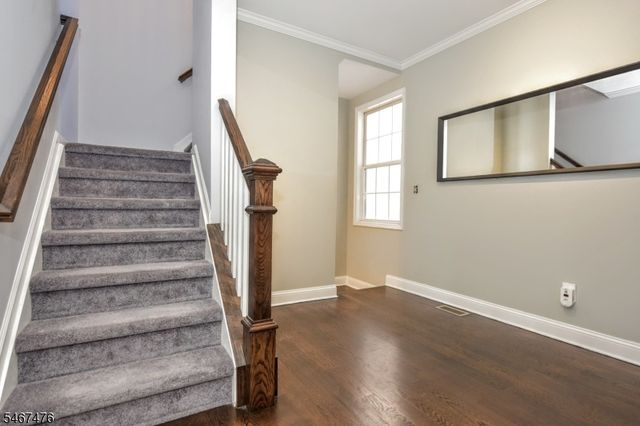 31 Barrister St, Clifton City, NJ 07013