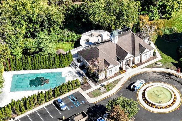 31 Barrister St, Clifton City, NJ 07013