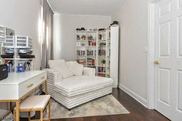 31 Barrister St, Clifton City, NJ 07013