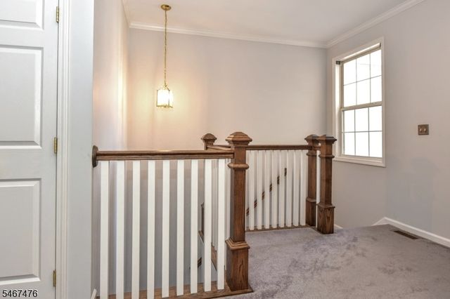 31 Barrister St, Clifton City, NJ 07013