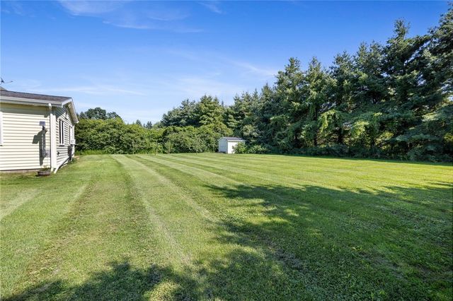 1859 State Road, Webster, NY 14580