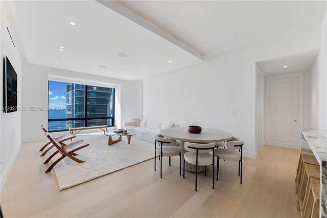 1425 Brickell Ave 57A, Miami, FL 33131