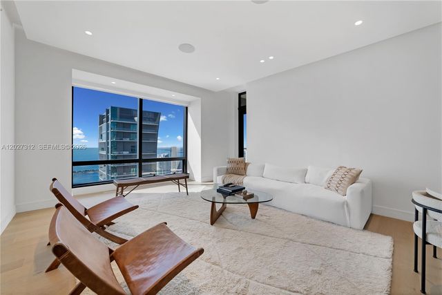 1425 Brickell Ave 57A, Miami, FL 33131