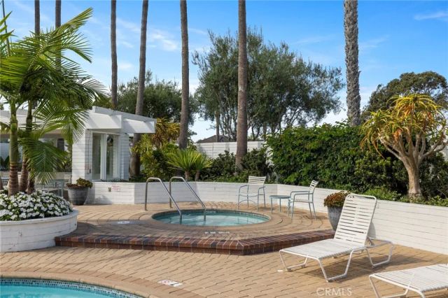 739 Avocado, Corona Del Mar, CA 92625