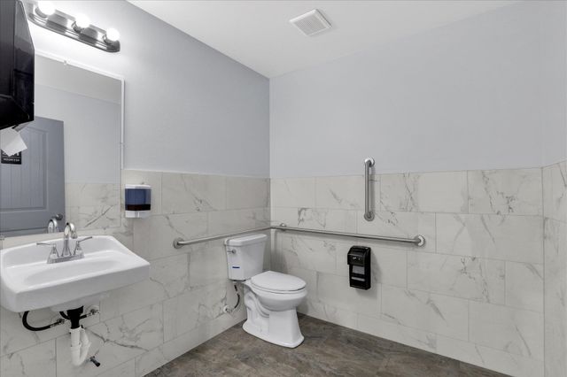 13217 E Trent Ave, Spokane Valley, WA 99216