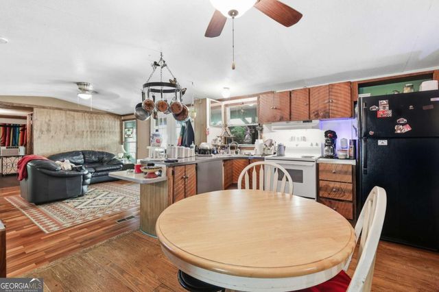 5381 Forest Way, Braselton, GA 30517