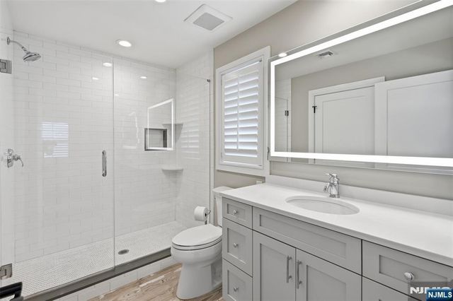 2 Churchill Court, Paramus, NJ 07652