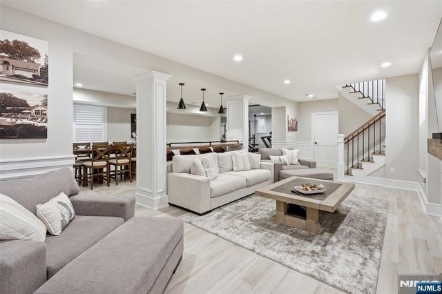 2 Churchill Court, Paramus, NJ 07652