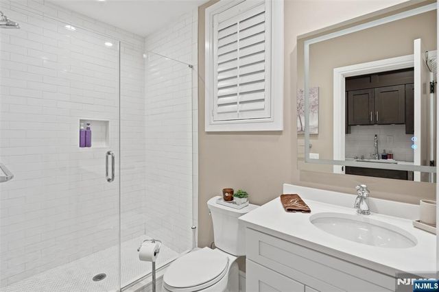 2 Churchill Court, Paramus, NJ 07652