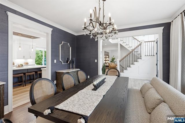 2 Churchill Court, Paramus, NJ 07652