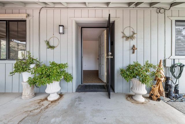 41570 Long Hollow Drive, Coarsegold, CA 93614