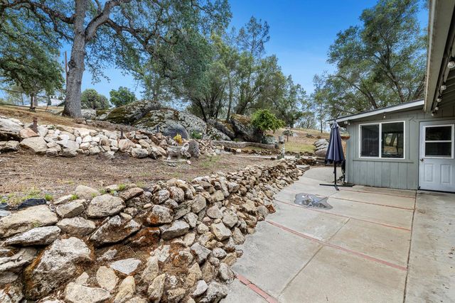 41570 Long Hollow Drive, Coarsegold, CA 93614