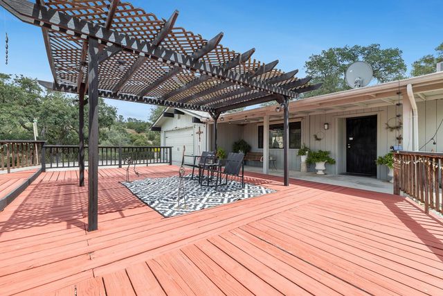 41570 Long Hollow Drive, Coarsegold, CA 93614