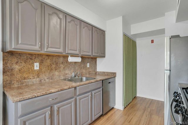 204 Storm Drive, Holtsville, NY 11742