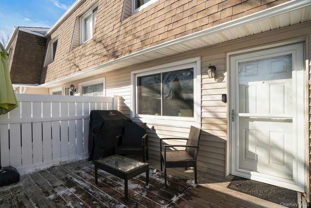 204 Storm Drive, Holtsville, NY 11742