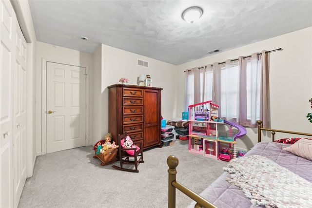 6237 Overlook Lane, Rostraver, PA 15012