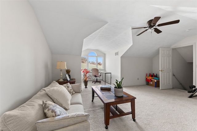 6237 Overlook Lane, Rostraver, PA 15012