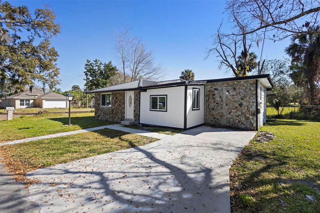 1203 S POMEGRANITE AVENUE, Sanford, FL 32771