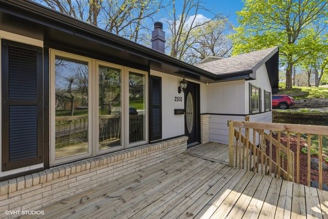 2510 Sherwood Drive, Des Moines, IA 50310