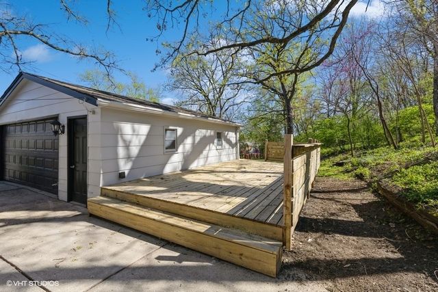 2510 Sherwood Drive, Des Moines, IA 50310