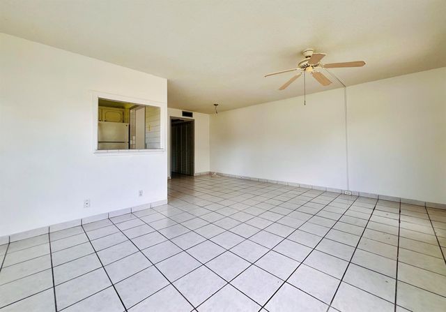 141 Sussex H, West Palm Beach, FL 33417