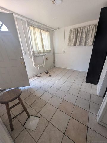 2310 69th St, Lemon Grove, CA 91945