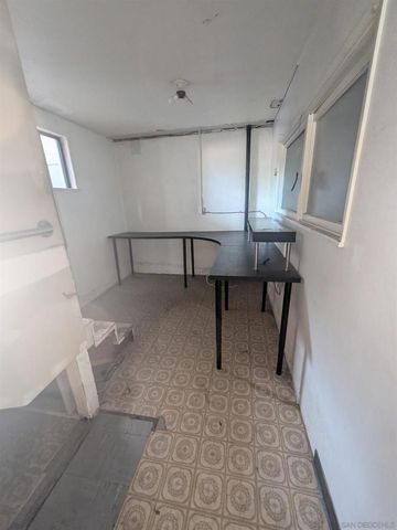 2310 69th St, Lemon Grove, CA 91945