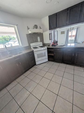 2310 69th St, Lemon Grove, CA 91945