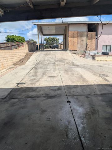 2310 69th St, Lemon Grove, CA 91945