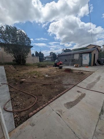 2310 69th St, Lemon Grove, CA 91945